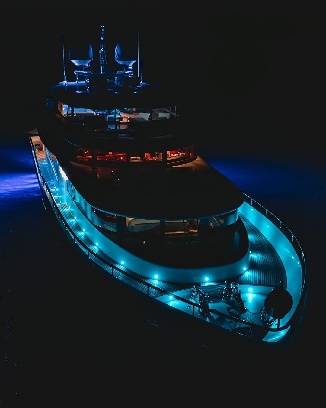 Aerial drone photography of yacht in Miami waters - AH360 Photography