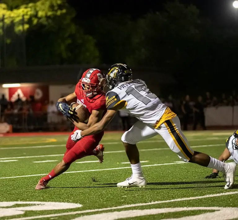 Cardinal-Gibbons-Football
