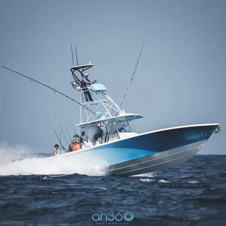 Seavee Boats Blue Tails Fishing Team