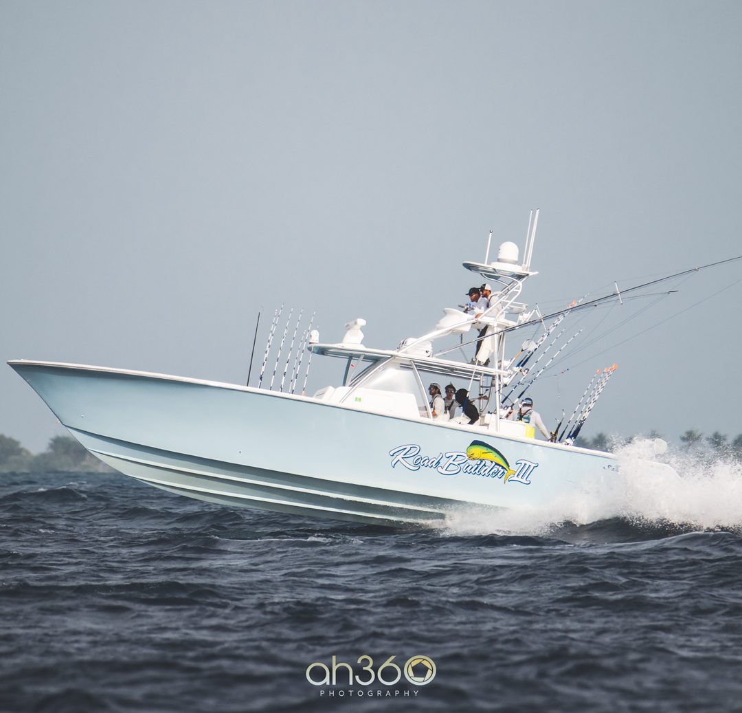 SeaHunter Boats