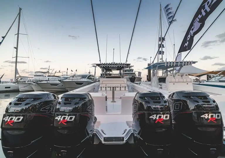 SeaHunter Catamaran Center Console
