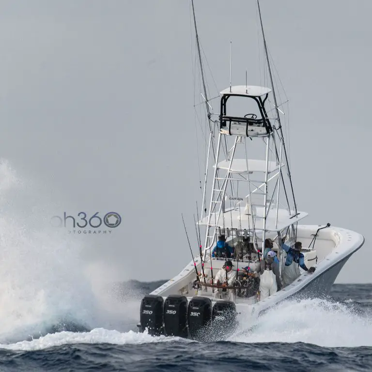 Seavee Boats