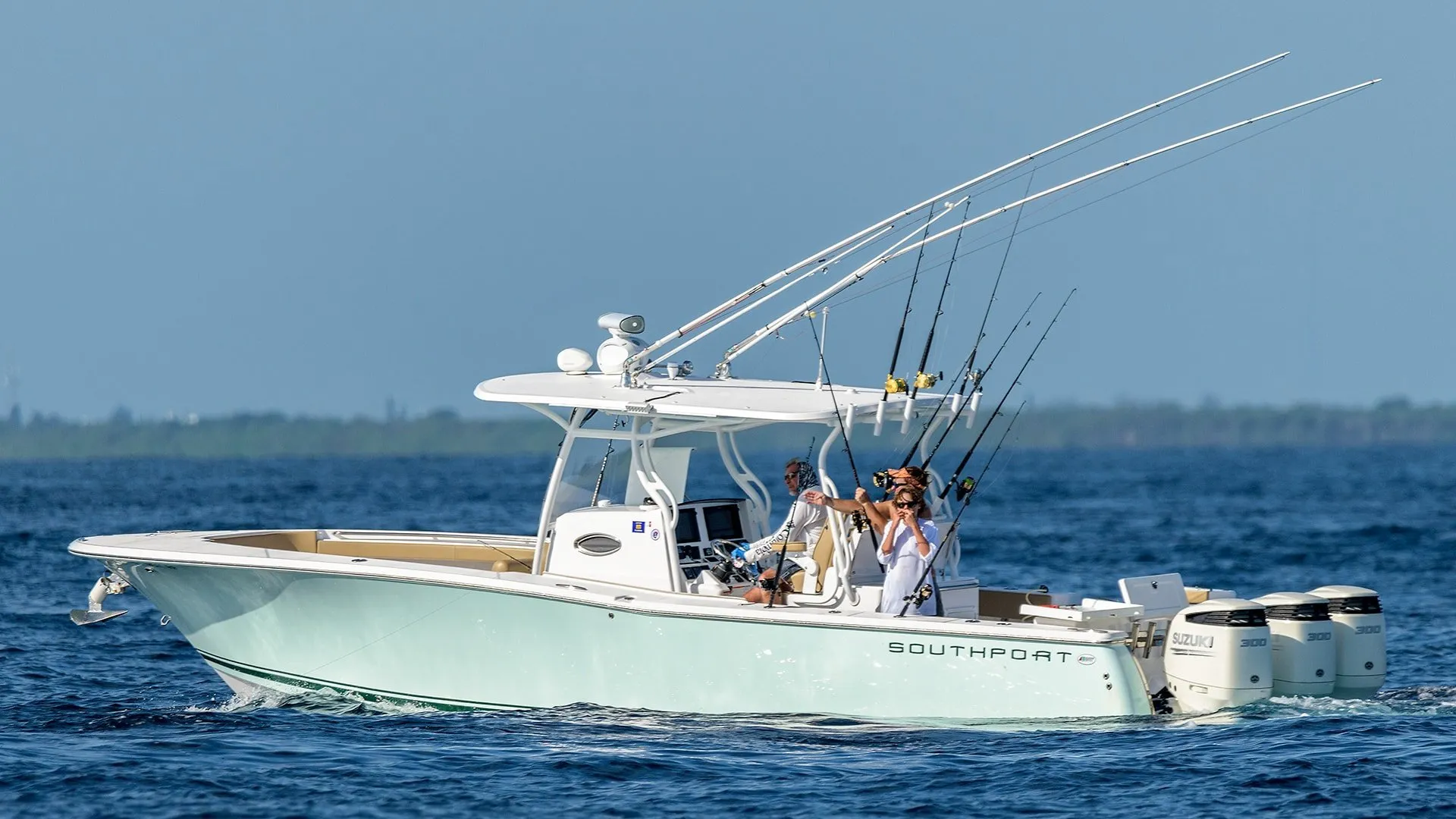 Southport Center Console Fishing Boat
