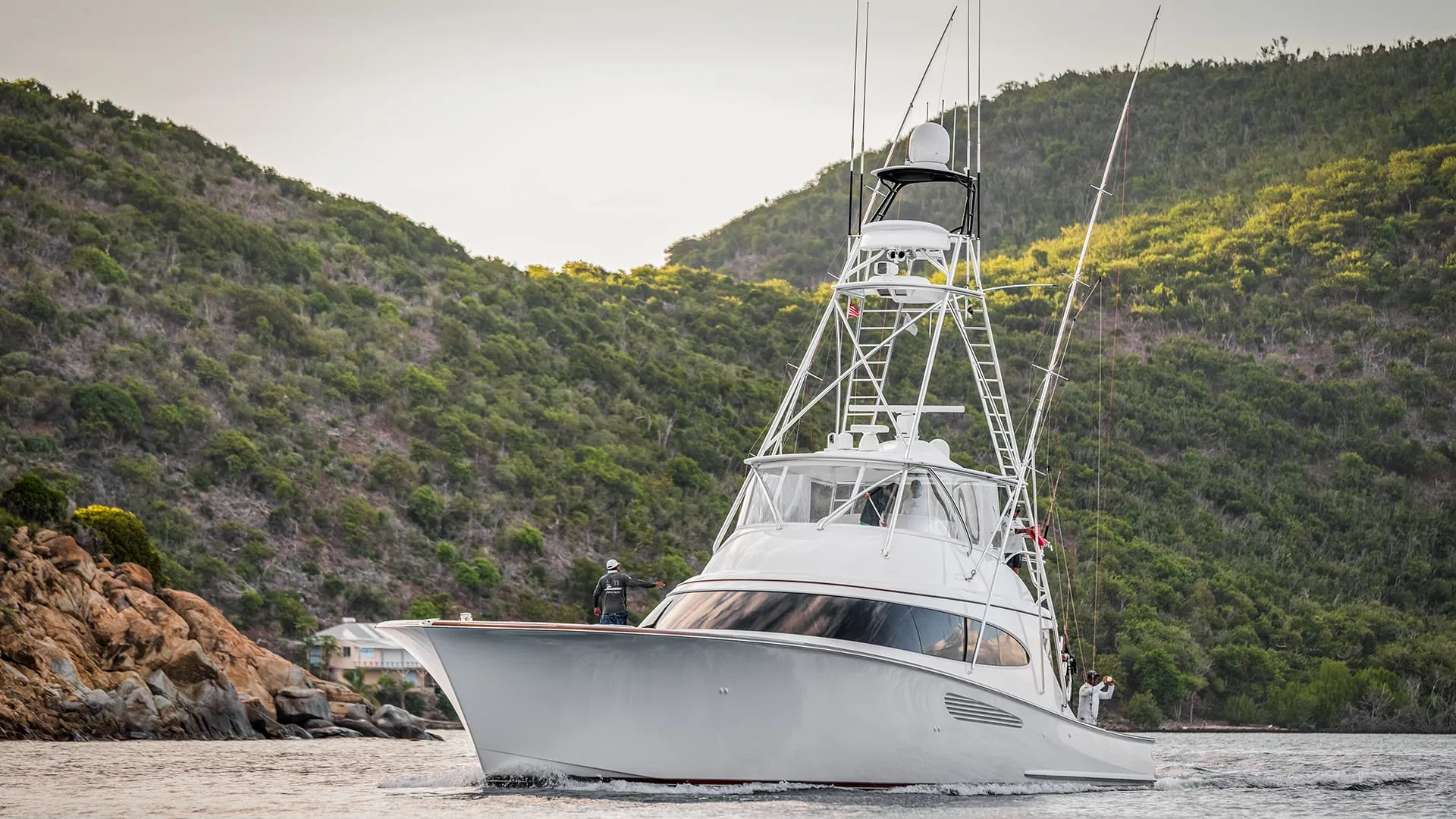 Uno Mas Sportfishing Boat