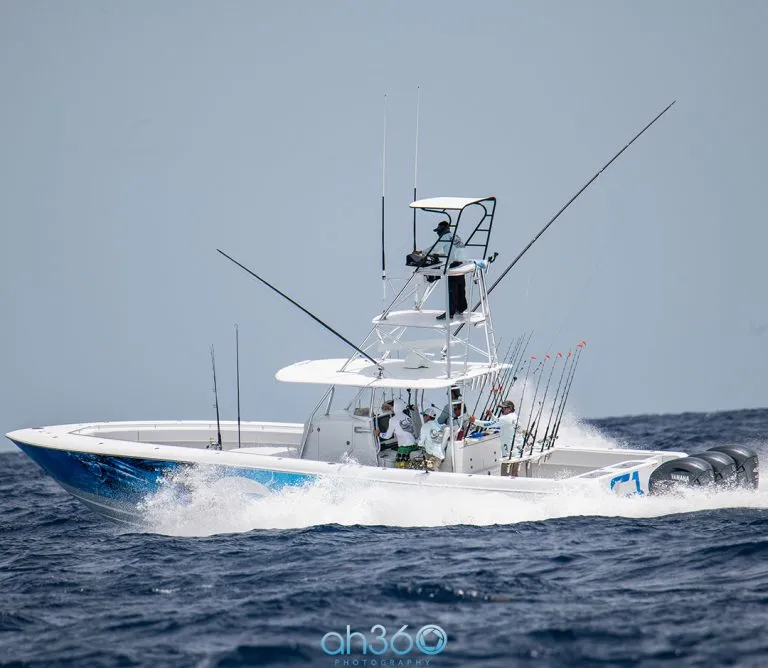 Costa-Contender-Fishing-Boat