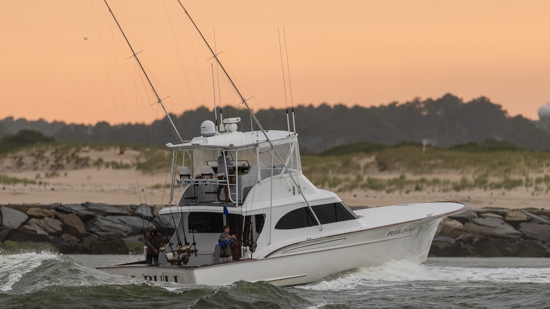Sportfishing Yacht White Marlin Open